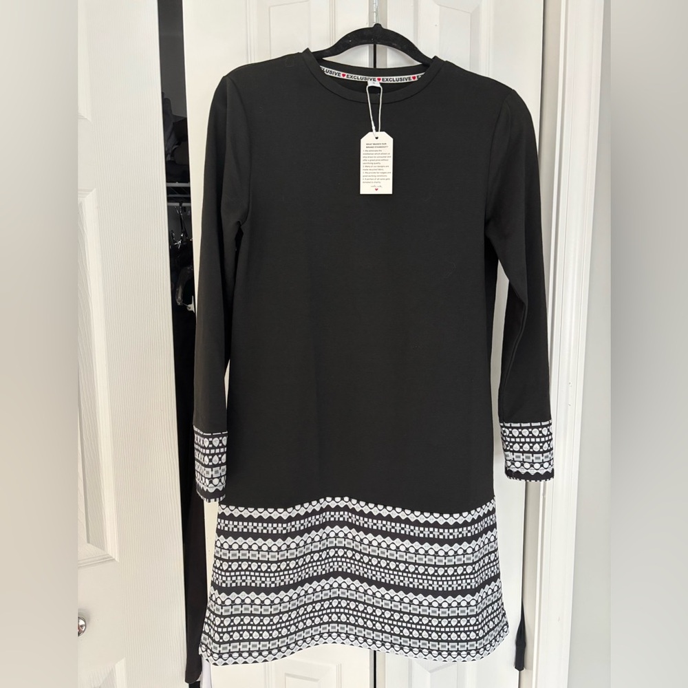 Black and White Long Sleeve Dress